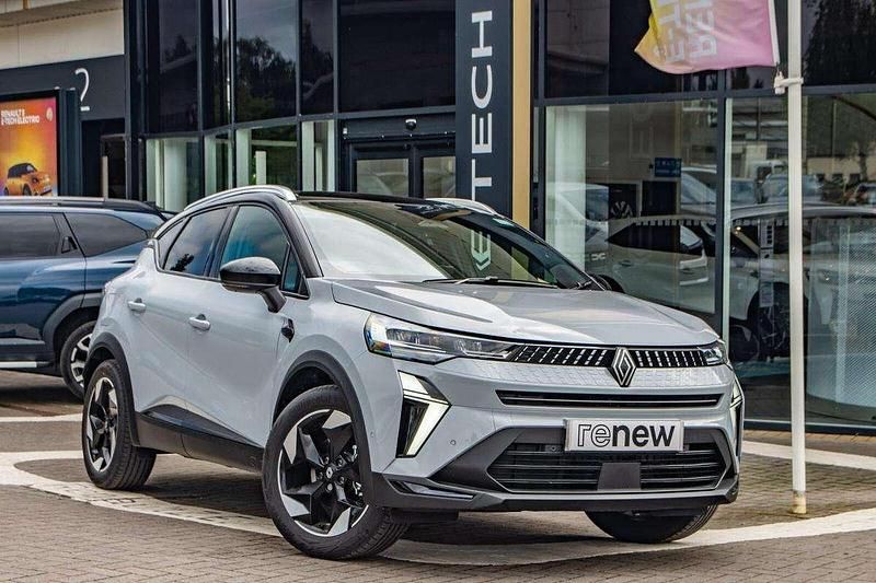 Grey Used 2025 Renault Captur Techno SUV | £23,995 (Expensive) - Image 1/4