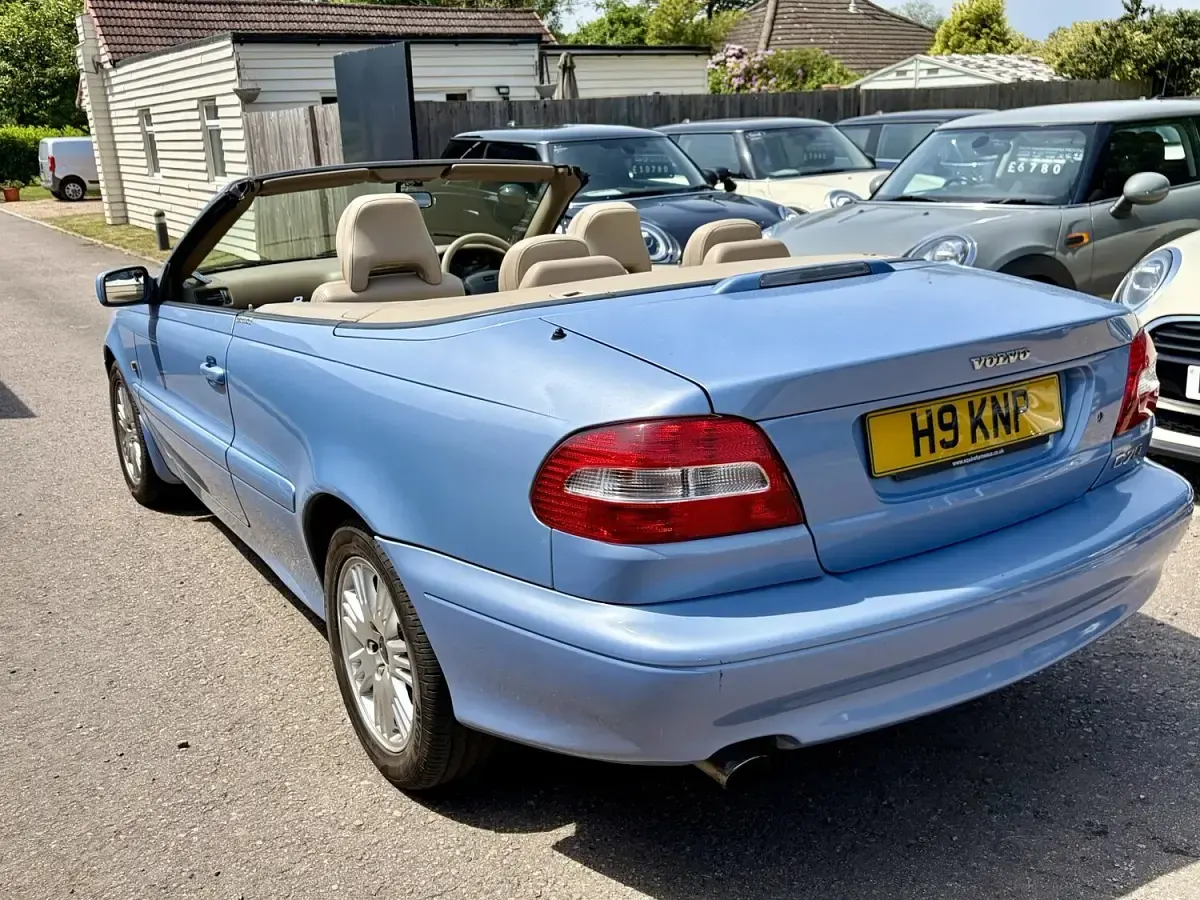 Used Volvo C70 2003 Blue Cabriolet