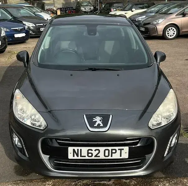 Used Peugeot 308 Sportium 120 HP (88 kW) 2012 Grey Hatchback