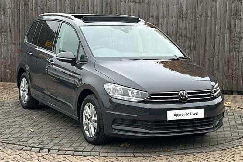 New 2025 VW Touran MPV | £34,899 - Image 1/4