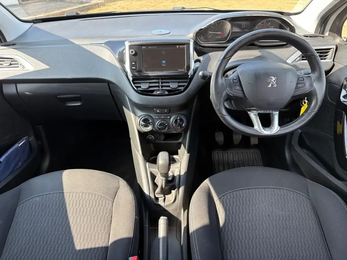 Used Peugeot 208 Active 2018 Silver Hatchback