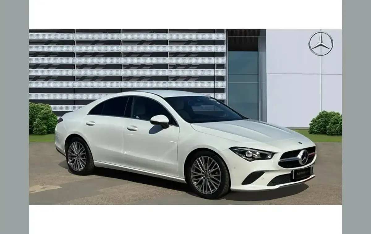 Used Mercedes CLA200 Executive 163 HP (119 kW) 2023 Coupe