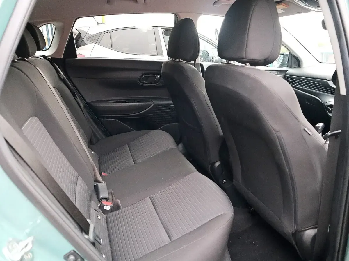Used Hyundai i20 Premium 2022 Green Hatchback
