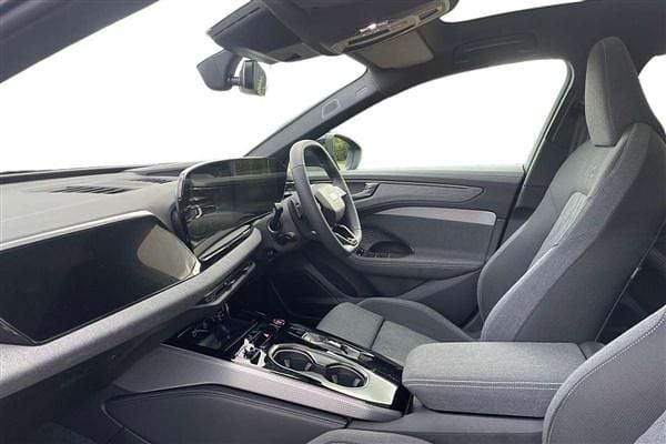 Used Audi A6 S-Line 204 HP (150 kW) 2025 Blue Estate