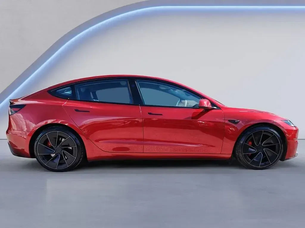Used Tesla Model 3 Performance 338 kW (460 HP) 2025 Red Sedan