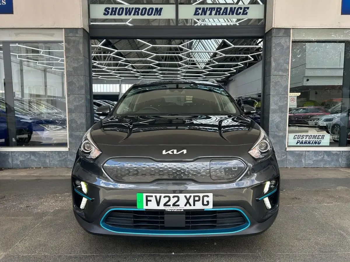 Used Kia e-Niro 147 kW (201 HP) 2022 Grey SUV