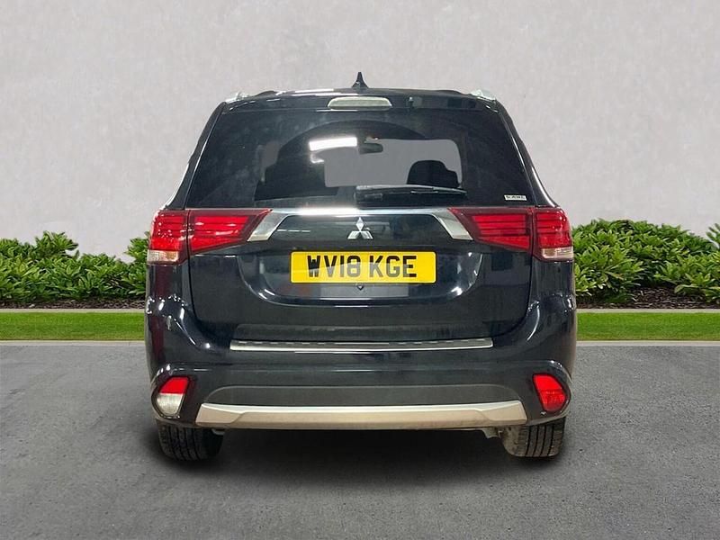 Used Mitsubishi Outlander P-HEV 200 HP (147 kW) 2018 Black SUV