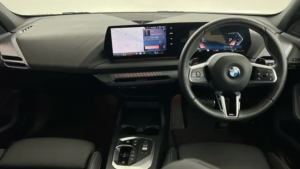 Usado BMW 120 M Sport 168 CV (123 kW) 2025 Blanco Utilitario