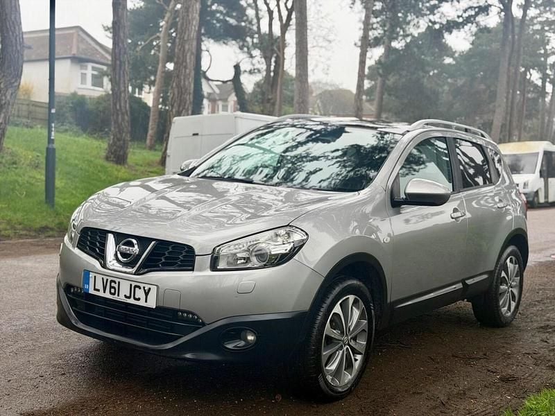 Used Nissan Qashqai Tekna 131 HP (96 kW) 2011 Silver SUV