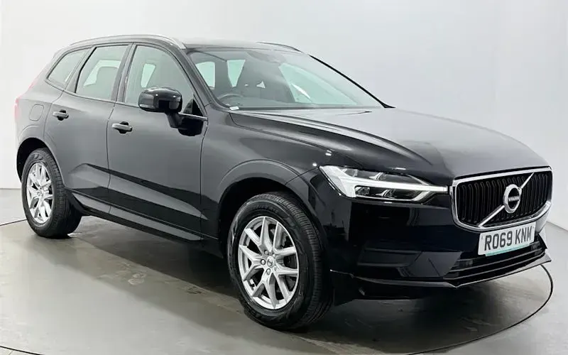Second-hand Volvo XC60 Momentum 190 CP (139 kW) 2019 SUV