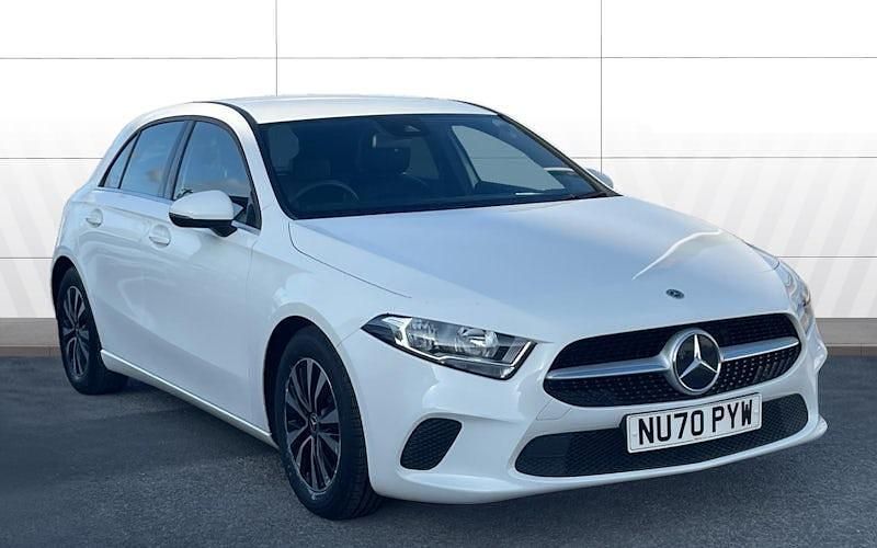 Used 2022 Mercedes A180 SE Hatchback | £15,168 (Good price) - Image 1/4