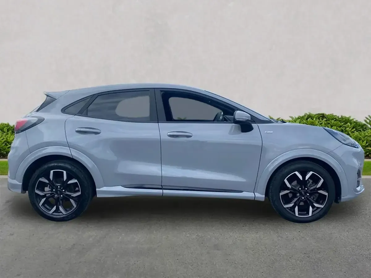 Second-hand Ford Puma ST-Line X 2023 Gri SUV