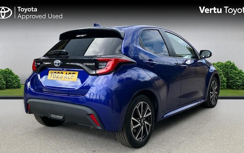 Used Toyota Yaris Hybrid Design 116 HP (85 kW) 2026 Hatchback