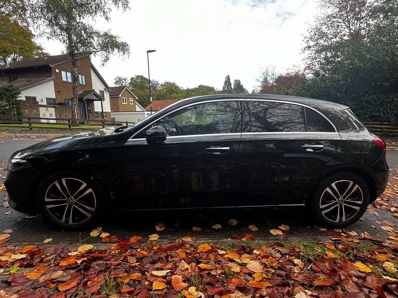 Used Mercedes A180 Executive 136 HP (100 kW) 2024 Black Hatchback
