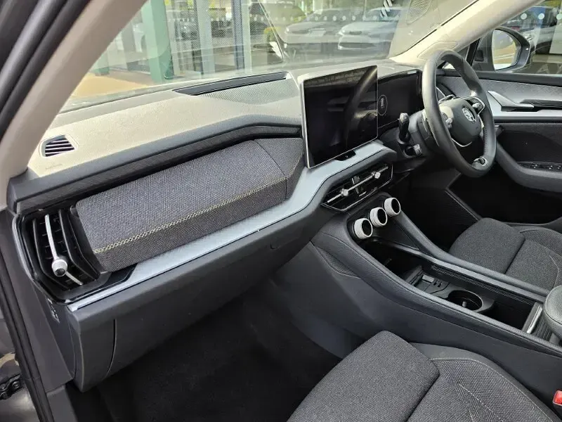 Used Skoda Kodiaq SE 193 HP (141 kW) 2024 Grey SUV