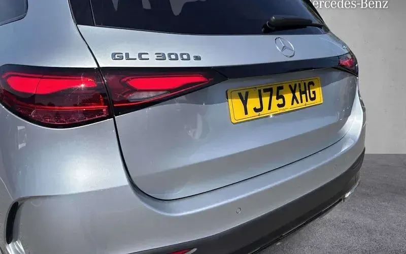 Used Mercedes GLC300 Urban 313 HP (230 kW) 2025 Silver SUV