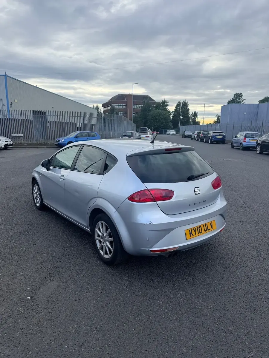 Used Seat Leon SE 2010 Silver Hatchback