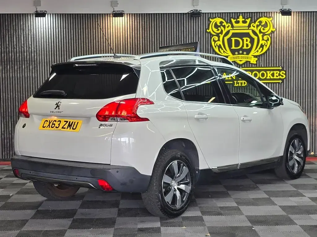 Usado Peugeot 2008 Allure 2014 Branco SUV