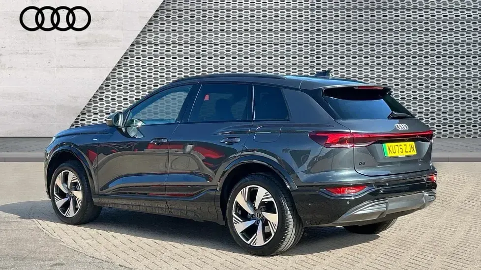 Used Audi Q6 e-tron S-Line 185 kW (252 HP) 2025 Grey SUV