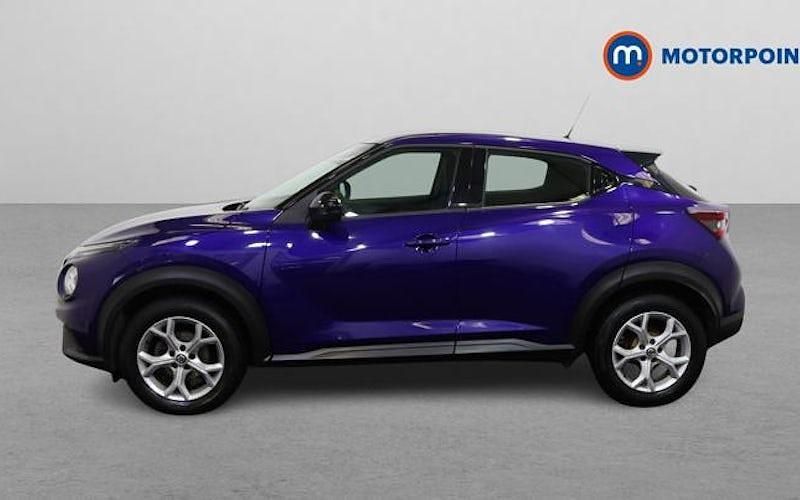 Used Nissan Juke Acenta 117 HP (86 kW) 2020 Blue SUV