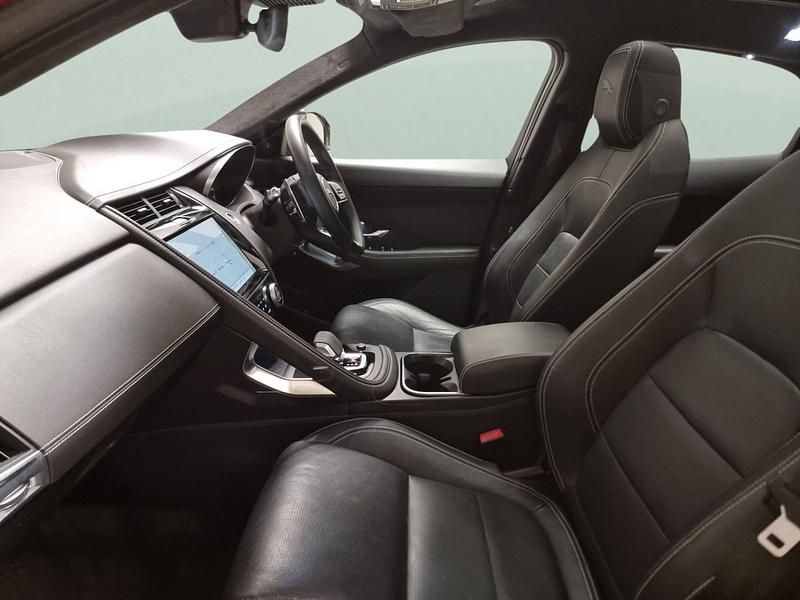 Used Jaguar E-Pace R-Dynamic 249 HP (183 kW) 2021 Red SUV