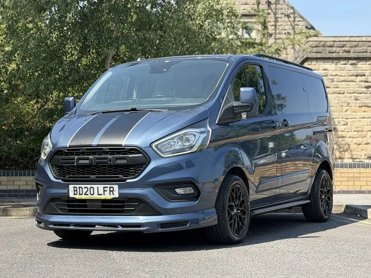Used Ford Transit Custom Limited 130 HP (95 kW) 2020 Blue