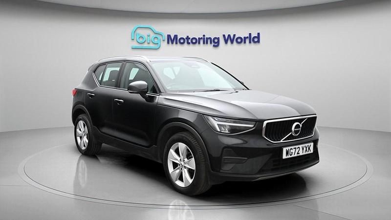 Used Volvo XC40 Core 163 HP (119 kW) 2022 Black SUV