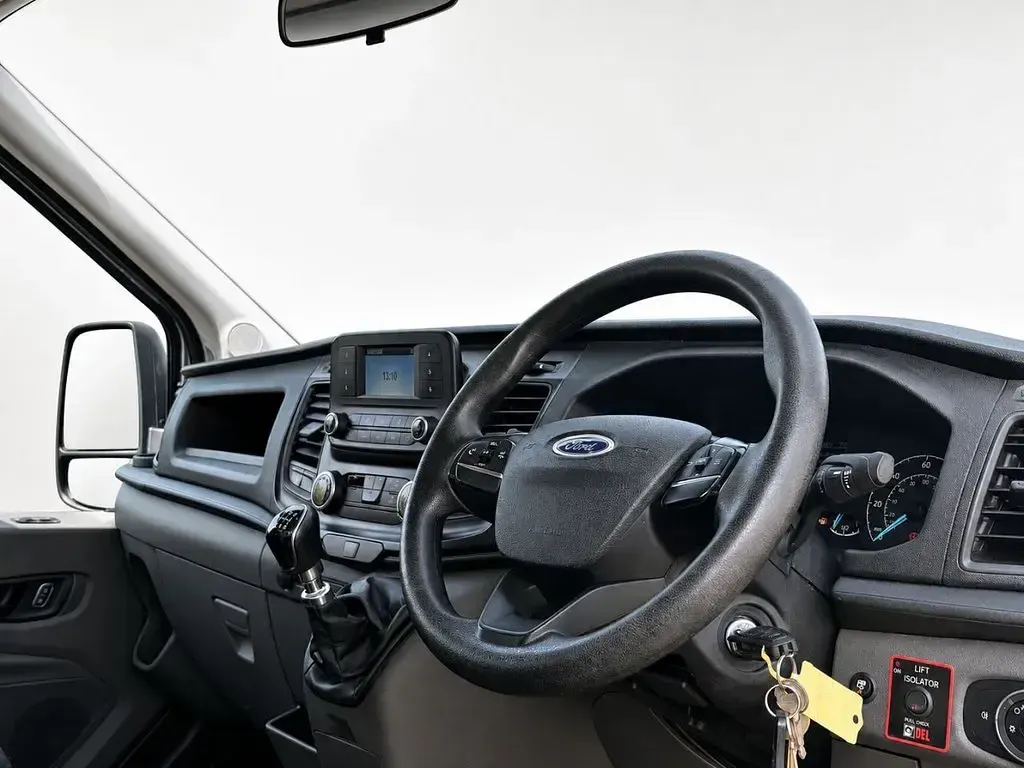 Used Ford Transit S 130 HP (95 kW) 2023 Silver Van