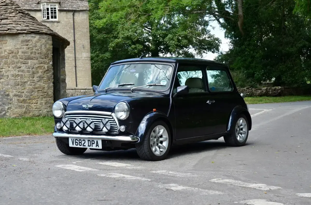 Used Rover Mini 63 HP (46 kW) 1999 Grey Sedan