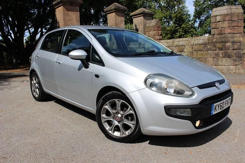 Grey Used 2010 Fiat Punto Evo Hatchback | £1,895 (Fair price) - Image 1/4