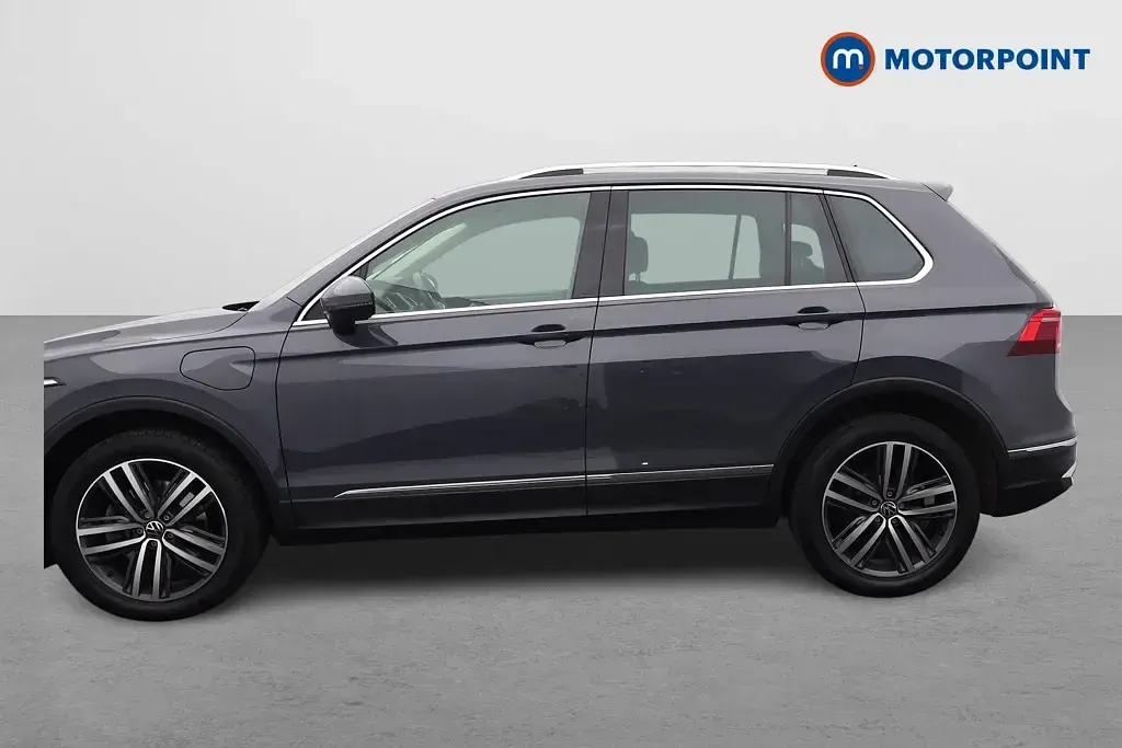 Used VW Tiguan Elegance 245 HP (180 kW) 2023 Grey SUV