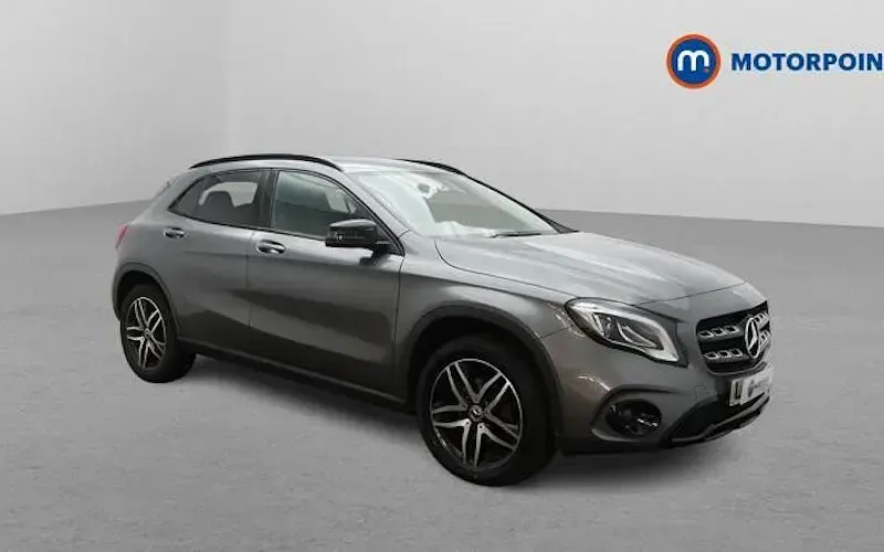 Gebraucht Mercedes GLA180 Urban 122 PS (89 kW) 2019 SUV