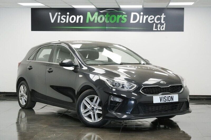 Black Used 2020 Kia Ceed 2 Hatchback | £5,840 (Fair price) - Image 1/3