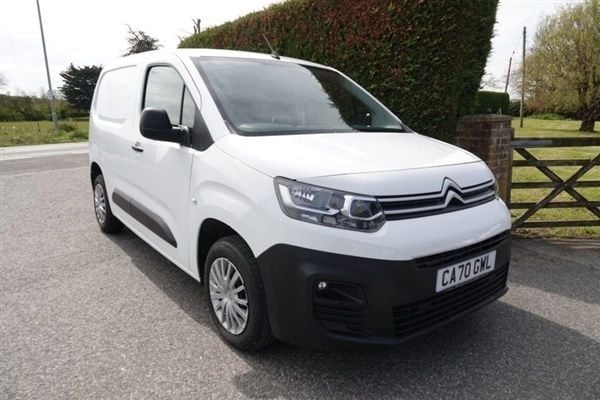 White Used 2020 Citroën Berlingo MPV | £15,588 - Image 1/1