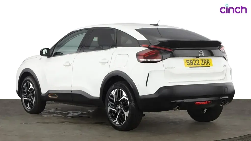 Used Citroën C4 PureTech 2022 White Coupe