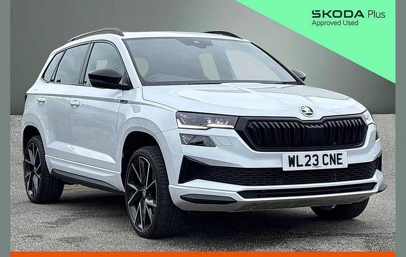 Used Skoda Karoq SportLine 150 HP (110 kW) 2023 Moon white metallic SUV