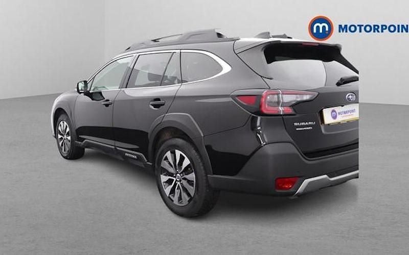 Used Subaru Outback 169 HP (124 kW) 2023 Black Estate