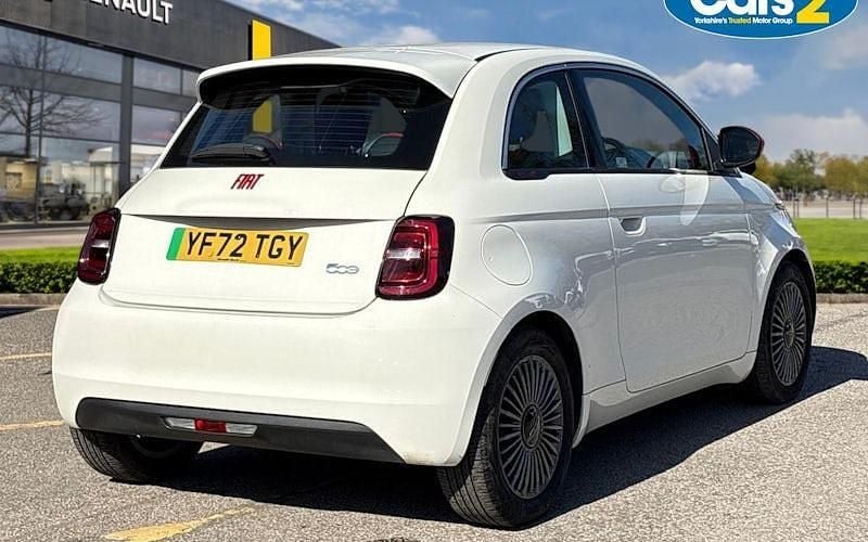 Used Fiat 500e Red 86 kW (118 HP) 2026 Hatchback