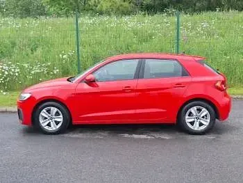 Used Audi A1 Design 110 HP (80 kW) 2022 Red SUV