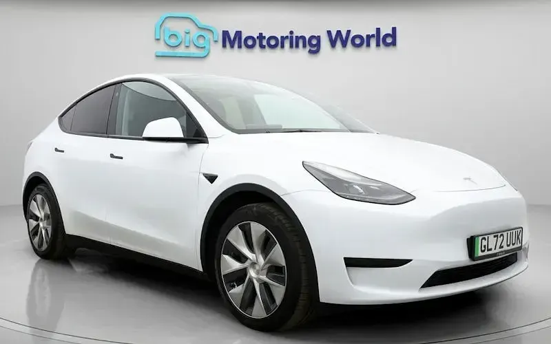 Used Tesla Model Y Standard Range 219 kW (299 HP) 2022 SUV