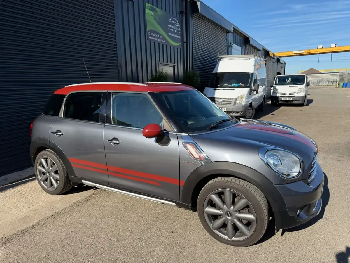 Used Mini Cooper D Countryman 2016 Grey SUV