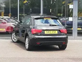 Begagnad Audi A1 Sport 86 HK (63 kW) 2013 Svart Halvkombi