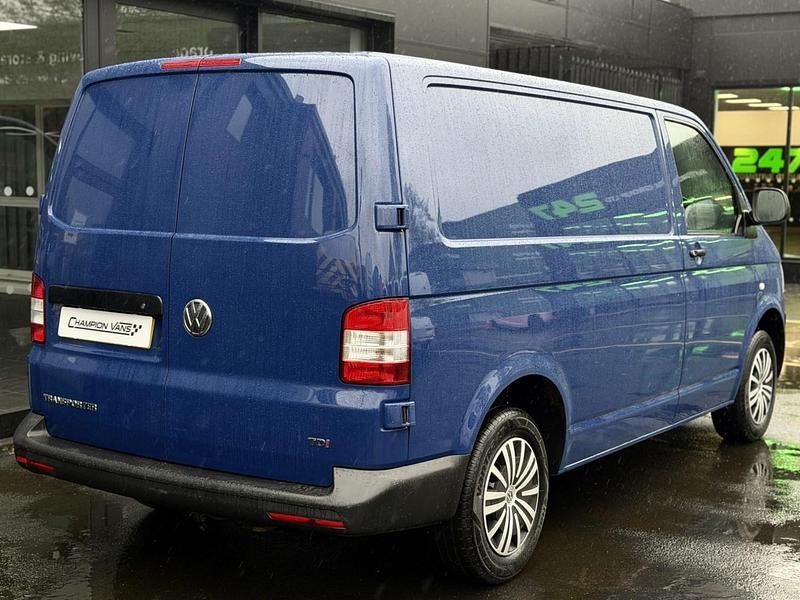 Usado VW Transporter Startline 140 CV (102 kW) 2015 Azul Van