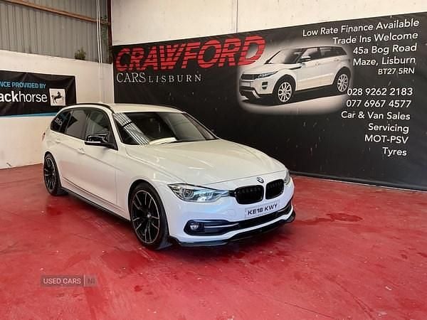 White Used 2018 BMW 320 Efficient Dynamics Estate | £13,995 (Good price) - Image 1/4