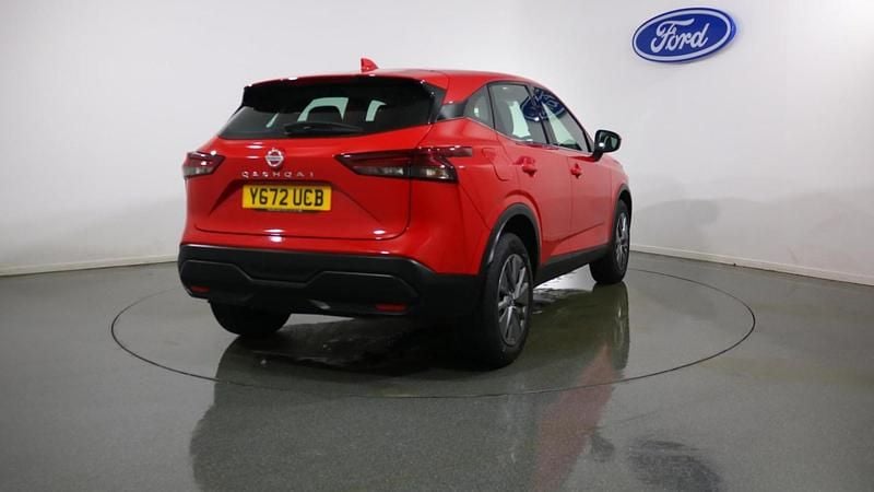 Used Nissan Qashqai Visia 2022 Red SUV
