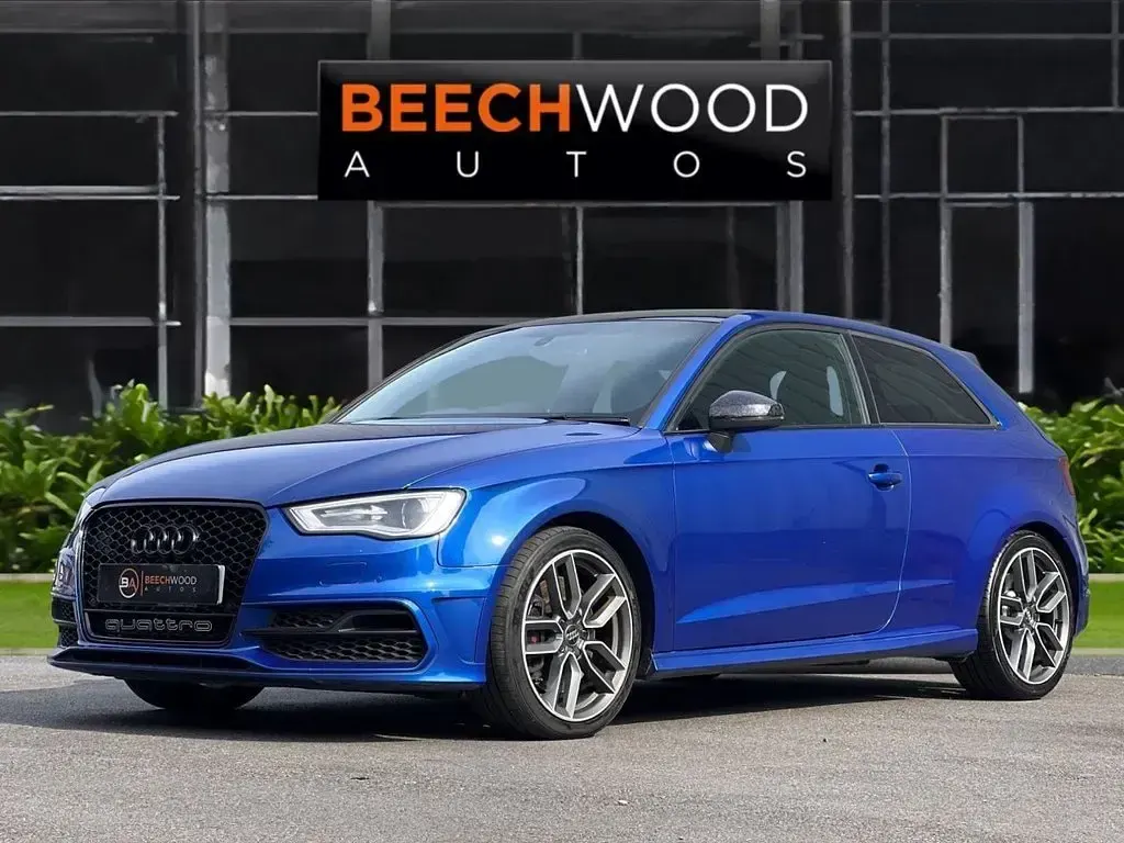 Used Audi S3 Sportback Design 300 HP (220 kW) 2014 Blue Hatchback