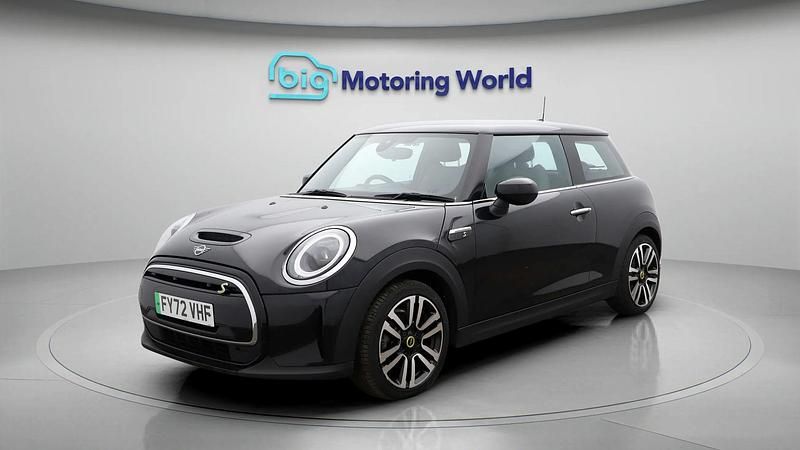 Used Mini Cooper SE Hatch 133 kW (181 HP) 2023 Hatchback