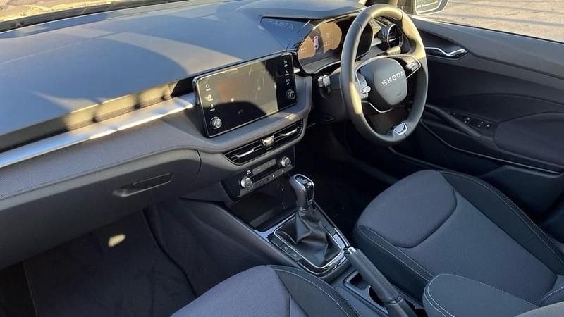 New Skoda Fabia SE 116 HP (85 kW) 2025 Black magic Hatchback