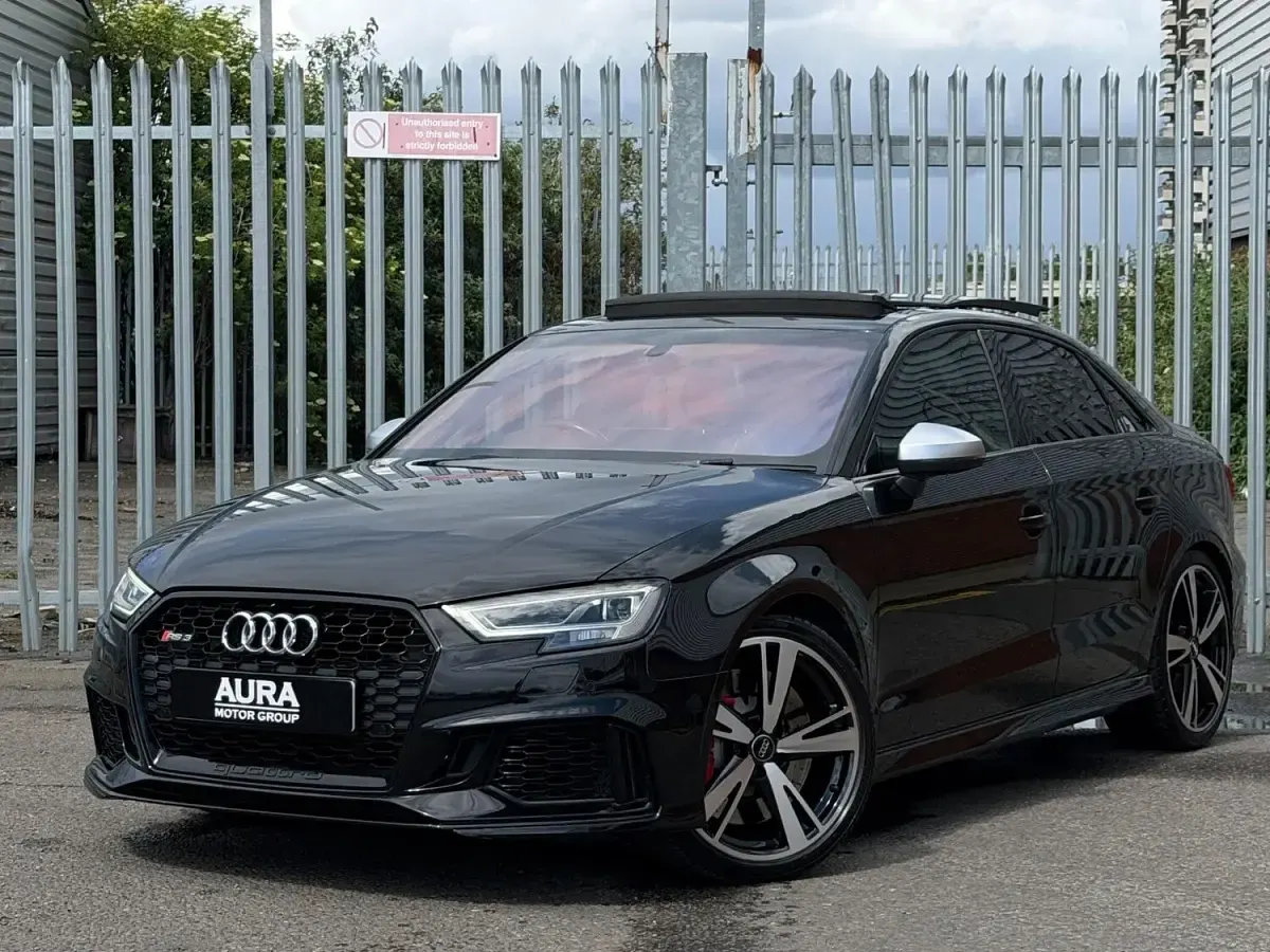Used Audi RS3 Comfort 400 HP (294 kW) 2017 Black Sedan
