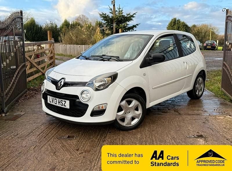 Used Renault Twingo Dynamique 2013 White Hatchback